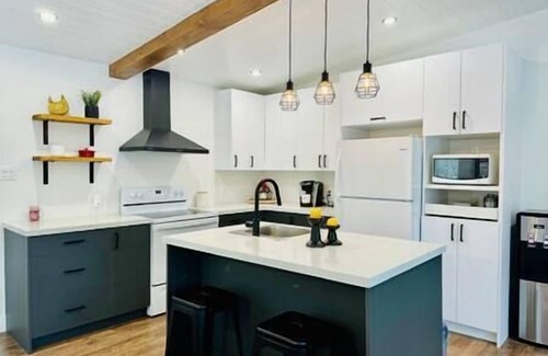 Orford House | Woodpecker, Spa,Foyer,Bike,Ski!