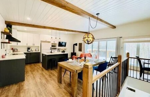 Orford House | Woodpecker, Spa,Foyer,Bike,Ski!