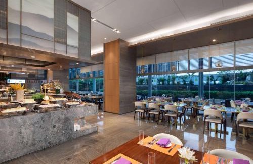 Baiyun Hotel | Wyndham Garden Foshan Jinshazhou