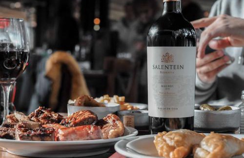 Lujan Hotel | Wyndham Garden Luján