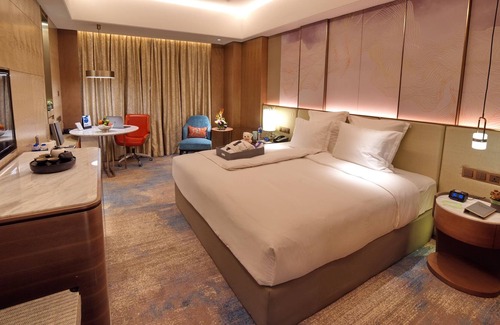 Yingzhou District Hotel | Wyndham Grand Plaza Royale Powerlong Fuyang