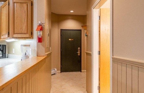 Jeffersonville Condo | Wyndham Smugglers Notch - 1 Bedroom