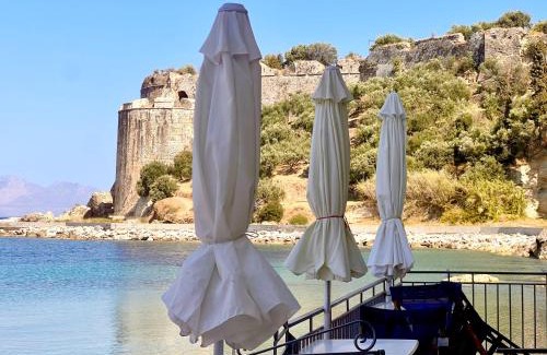 Koroni Hotel | Xenios Zeus Rooms