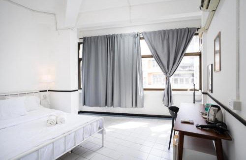 Talat Noi Apartment | XX GO INN MRT Hua Lamphong China Town