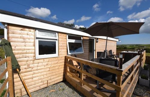 Garn Fadryn House | Y Caban Clyd