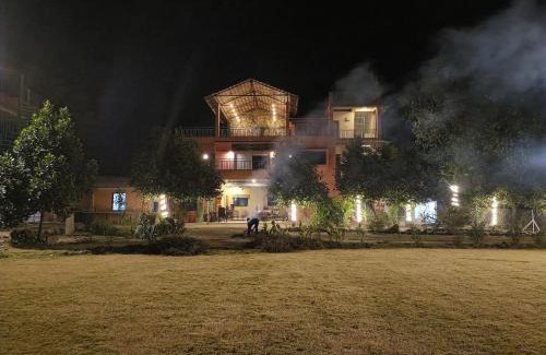 Hingana House | Yana's Farm