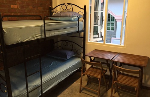 Mayangone House | Yangon airport hostel mix dorm