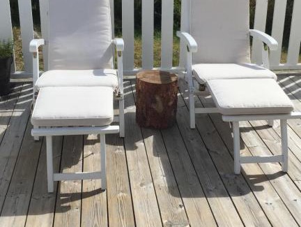 Troxhult House | Yellow Wooden House