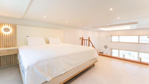 Dolsan-eup House | Yeosu Bless Poolvilla