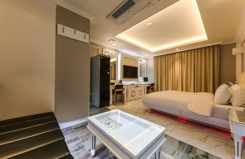 Yesan Hotel | Yesan Orange Tomato Self Check-in Motel