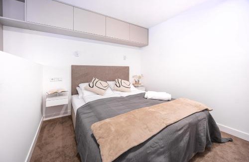 Srodmiescie Apartment | Yoga Zen, apartament z tarasem i widokiem na park