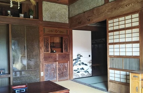 Isumi House | You can spend a relaxing time in the vast nature / Isumi Chiba