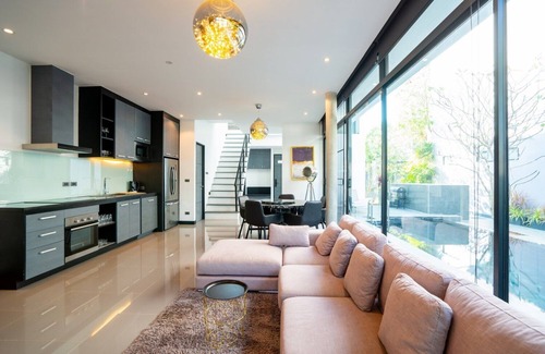 Si Sunthon Villa | Your All in One Dream Villa