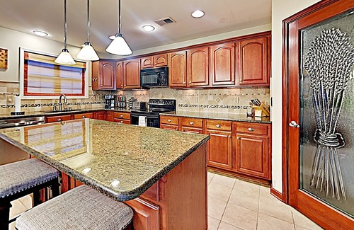 Keene House | Your Home Away From Home