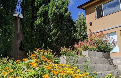 El Calafate Apartment | Your Lakeside Paradise: Comfort and Full Kitchen Awaits