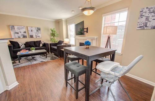 Astrodome Apartment | Your Lovely Oasis Apartment in TX Medical Center