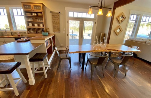 Durango - Purgatory House | Your Mountain Town Retreat Awaits! Close to Town, Trails and the Train!