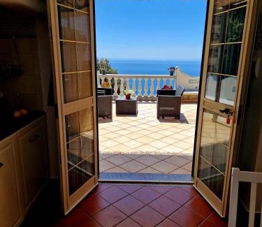 Path of the Gods House | Your nest on the Path