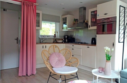 Warmenhuizen House | Your tropical resort by the sea