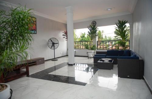 Lome Villa | YOYO'S hOME SWEET HOME