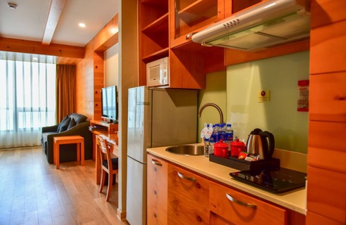 Qiaodong District Bed & Breakfast | YunDing Grand Hotel