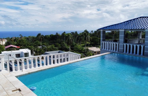 Cabrera House | yurys villa