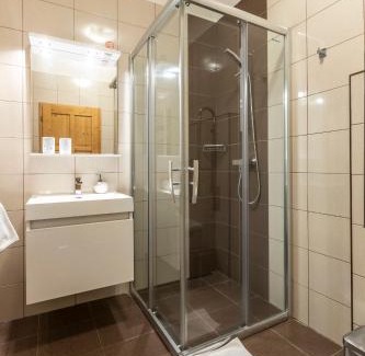 Cernousy House | Zámecký Dvůr Černousy