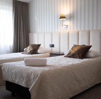 Borkowo Lostowickie Bed & Breakfast | Złoty Staw