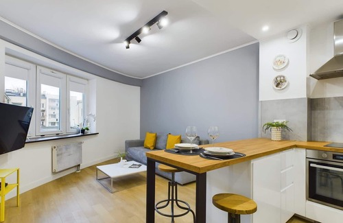 Nowa Praga Apartment | Zabkowska 41A Modern Studio Smart TV