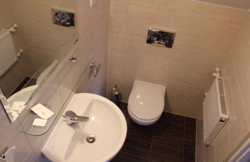 Chociwel Hotel | Zajazd Podlesie