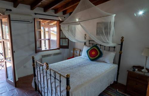 Kakopetria House | Zangoulos Villa