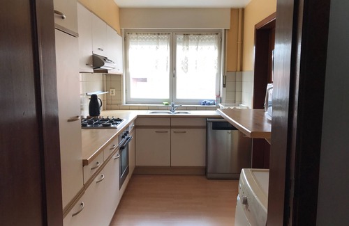 Zaventem House | ZAVENTEM BRUSSELS AIRPORT APPARTMENT2 -10 Mins WALK TO THE AIRPORT.
