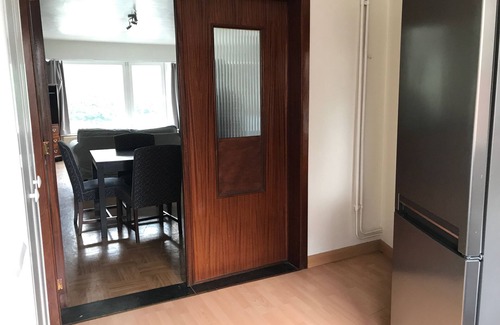 Zaventem House | ZAVENTEM BRUSSELS AIRPORT APPARTMENT2 -10 Mins WALK TO THE AIRPORT.