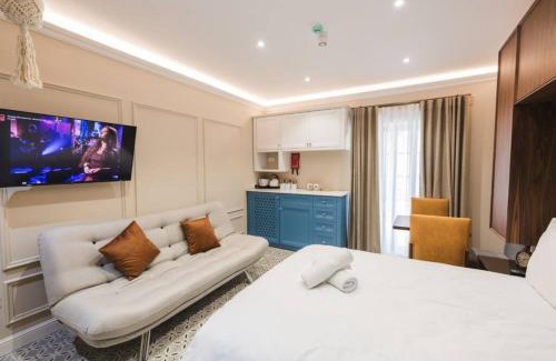 Zebbug House | Zebbuga Deluxe Balcony Suite Apartment 4