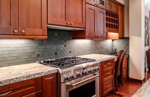 Morena House | Zen Vibes-private pool, spa, central location.