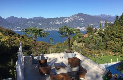 San Zeno di Montagna Bed & Breakfast | Zeno Suites