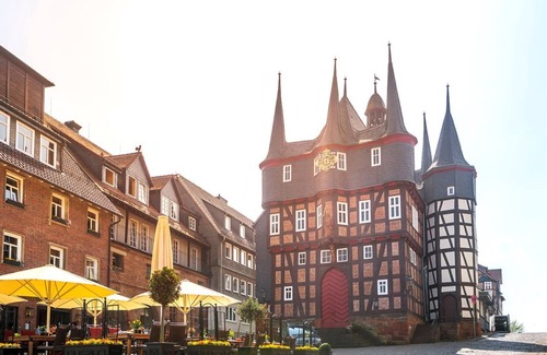 Frankenberg Apartment | Zentral Penthouse mit 3 Schlafzimmern