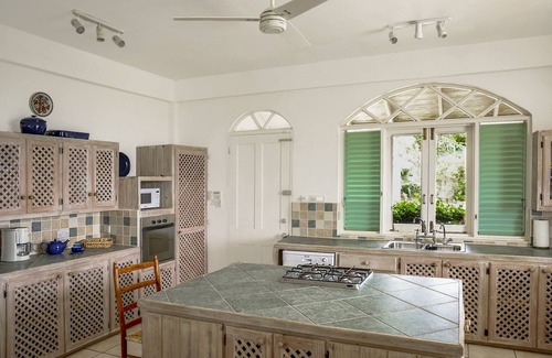 Cap Estate Villa | Zephyr Hill - 4 bedroom Villa with awe inspiring views 4 Villa by RedAwning