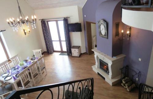 Bytow House | Zielone Wzgórza