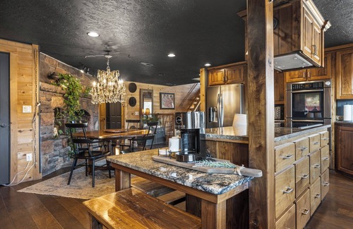 Virgin Cabin | Zion's Cabin and Boujee Barn