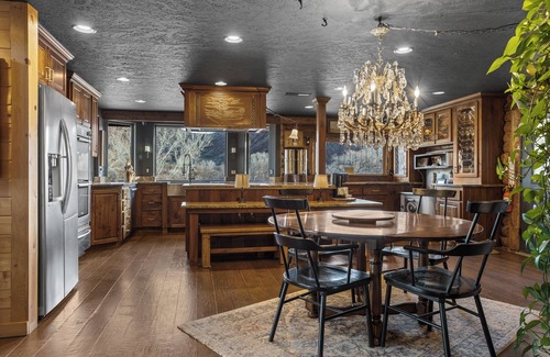 Virgin Cabin | Zion's Cabin and Boujee Barn