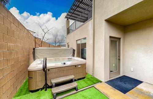 Hurricane House | Zion Village PLAYcation - 2