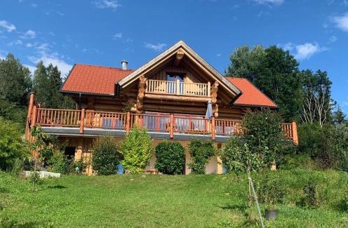 Himmelberg Apartment | Zirben Appartement zwischen Berg und See