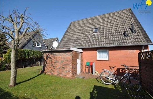 Borkum House | Zwei Separate Schlafzimmer, Wunderschöne Terrasse und Großer Garten!