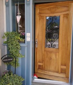 Neu St Johann Apartment | Zwinglis Ferienwohnung Klärli