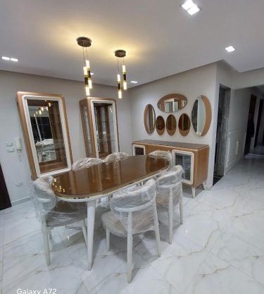 شقة حديثة للايجار لاصحاب الذوق العالي في ارقى مناطق المهندسين