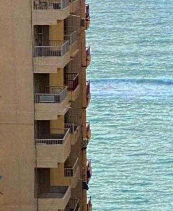 شقة مميزة فى الهانوفيل الاسكندرية ترى البحر جانبى " Alex "