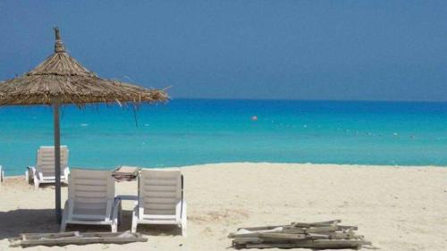 في اجمل قرى الساحل الشمالي شاليه عائلي جديد.