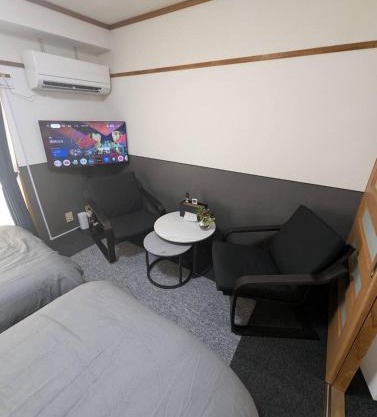 新潟駅徒歩7分 ペットと泊まれる宿 ベッド4台でゆったり宿泊