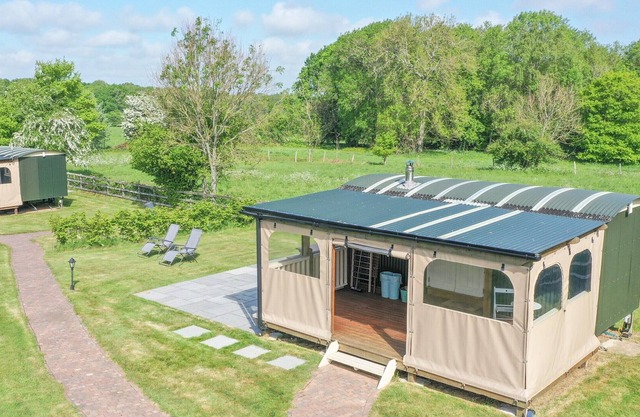 1 bedroom accommodation in Bighton, near Ropley